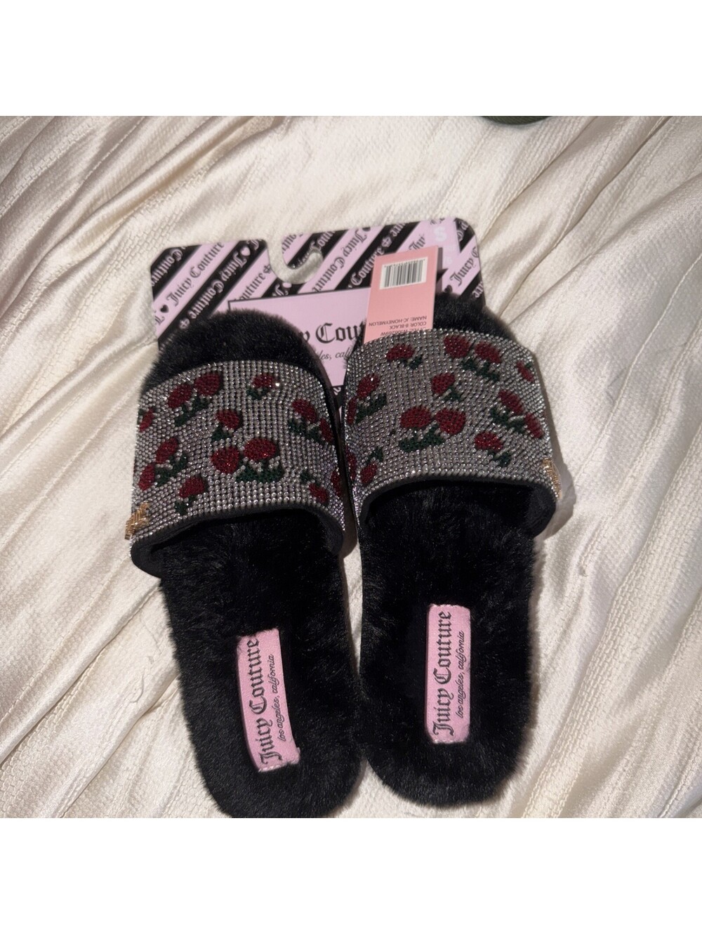 Juicy Couture Slipper Black With Cherry Bling Covering The Top 5/6 - Picture 2 of 6